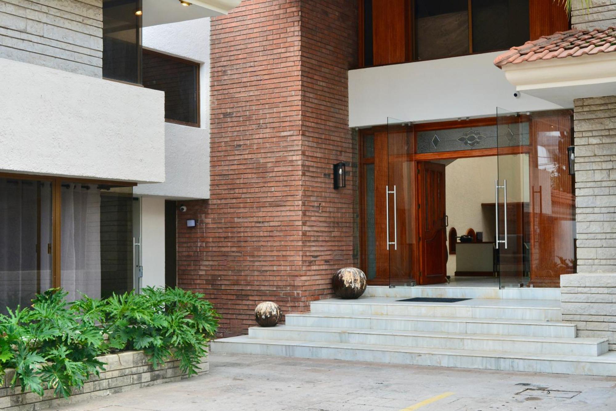 Casa Palmas Hotel Zapopan Eksteriør billede